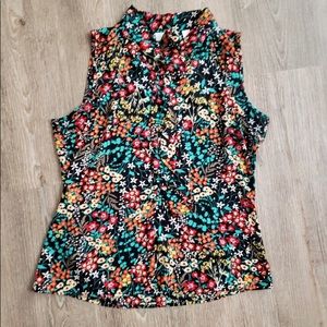 XS floral blouse